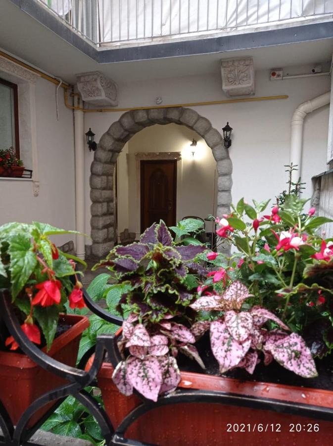 Rynok 25 Deluxe Lviv Center Apartment Exterior photo